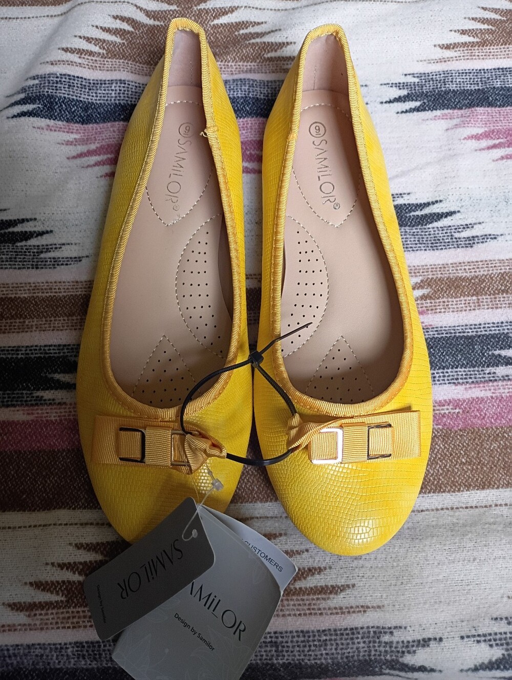 Samilor Ballet Flats with Bow Accent